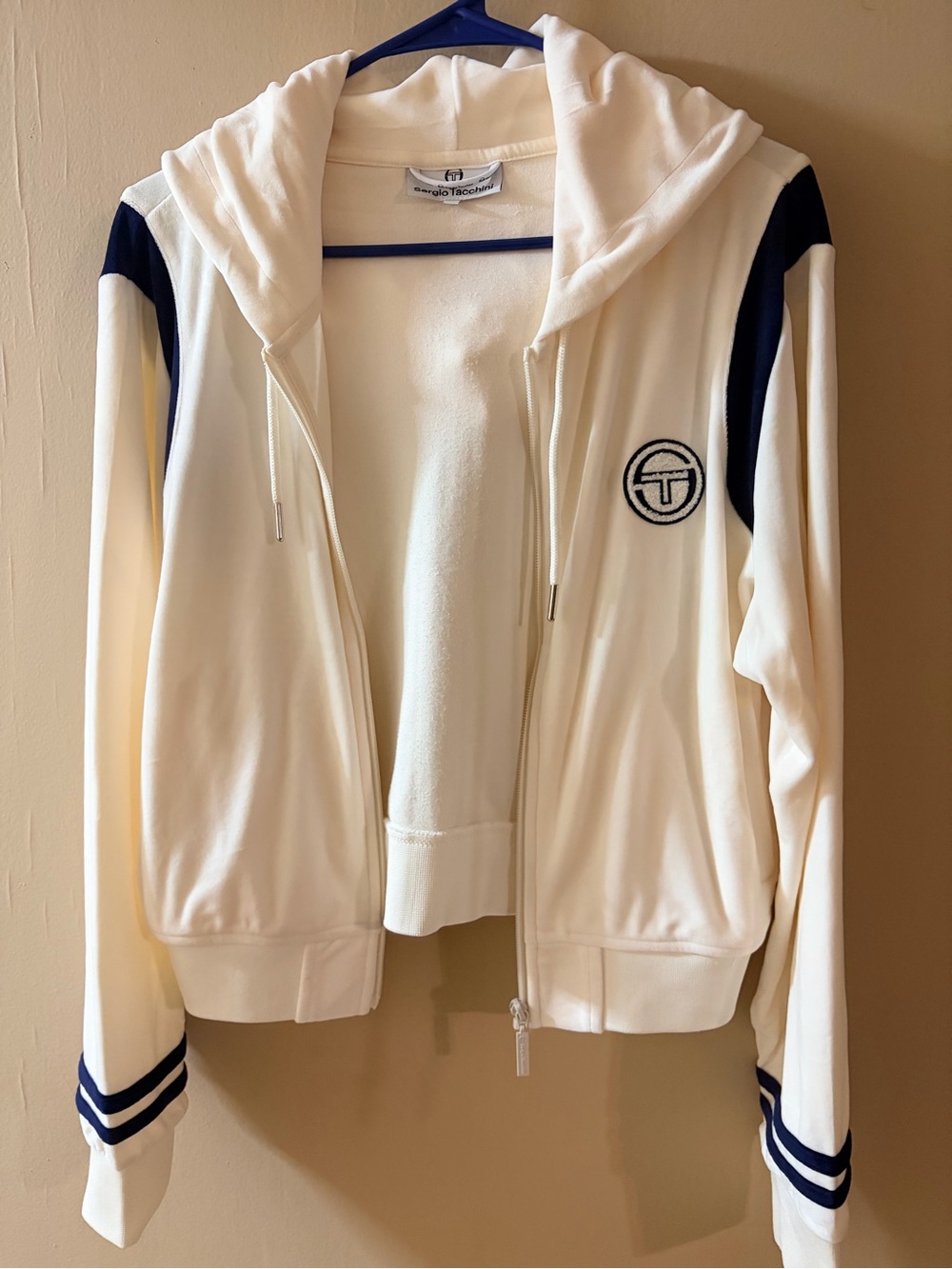 Sergio Tacchini Cream Zip Jacket with Navy Stripes